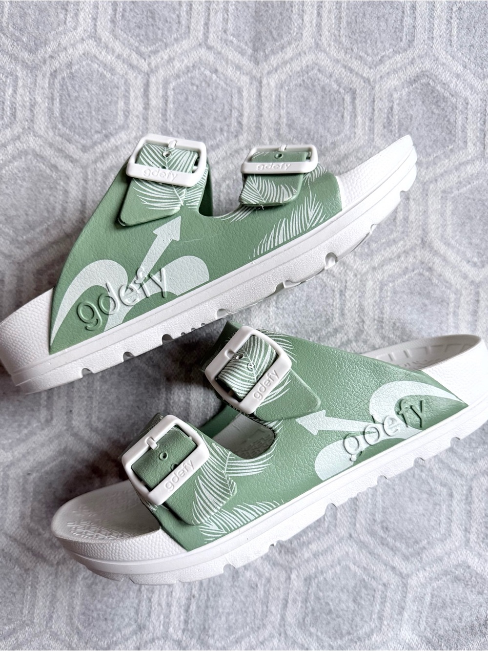 Gdefy UpBov Ortho Slide Sandals Green Palm Leaf Women’s Sz 8 Support
